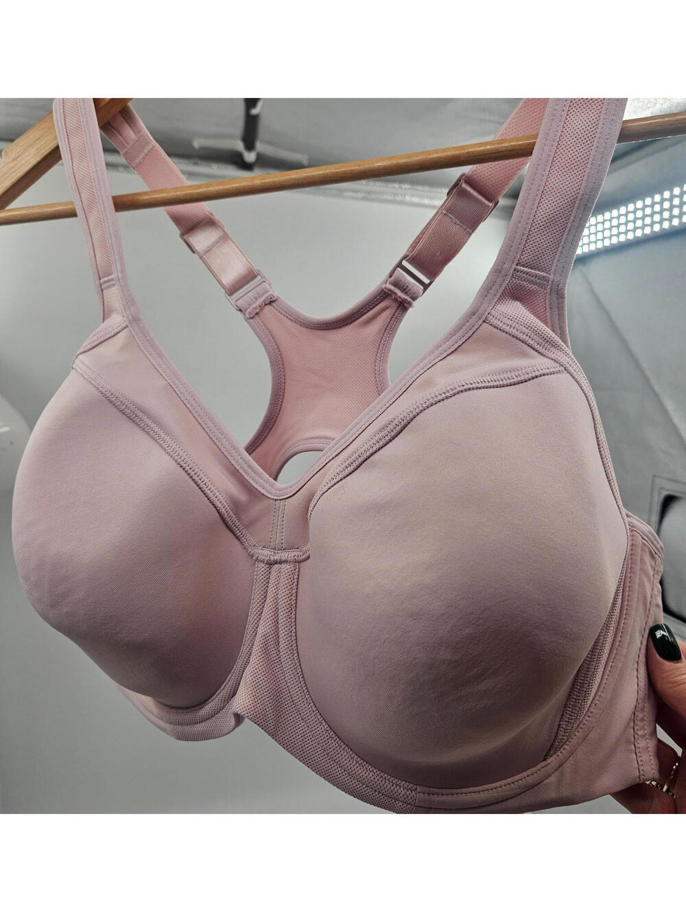 Syrokan Racerback Sports Bra Underwire Pink Moisture-Wicking Full Support 42D
